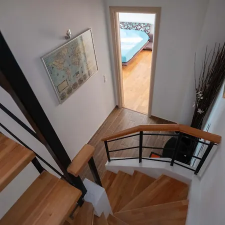 οι νυμφεσ του γαλαξιδιου Villa Galaxidi