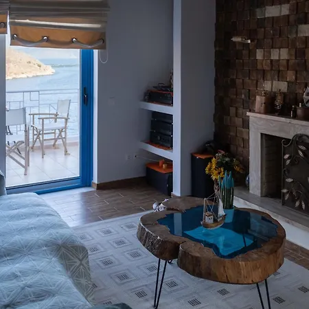 οι νυμφεσ του γαλαξιδιου