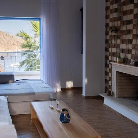 οι νυμφεσ του γαλαξιδιου