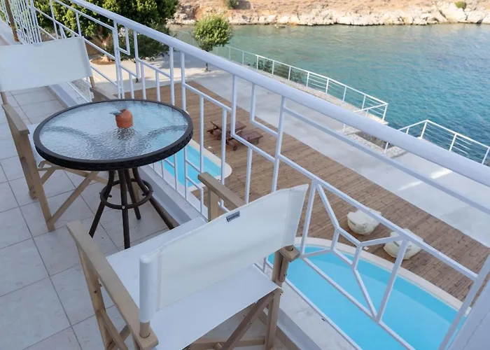 Villa οι νυμφεσ του γαλαξιδιου *