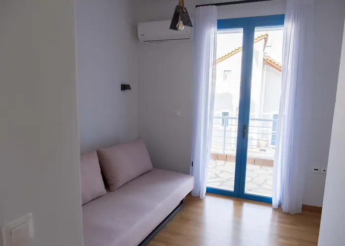 οι νυμφεσ του γαλαξιδιου * Galaxidi