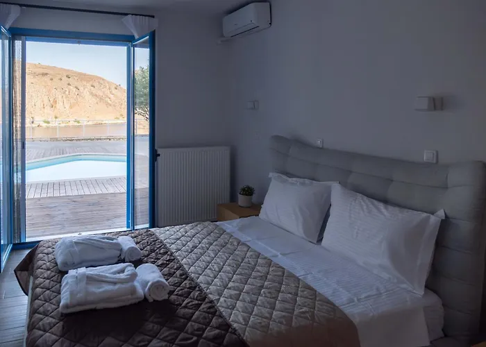 οι νυμφεσ του γαλαξιδιου